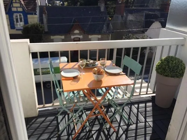 Entier -studio Parfait Etat A La Baule-proche Plages La Baule