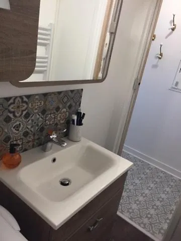 Entier -studio Parfait Etat A La Baule-proche Plages *